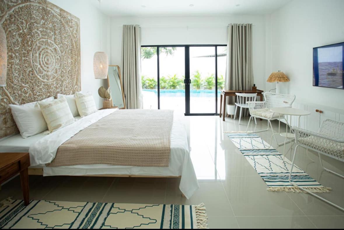 Expansive 5BR Boho-Style Estate in the Heart of Chaweng – Prime 550 SQM Luxury Villa