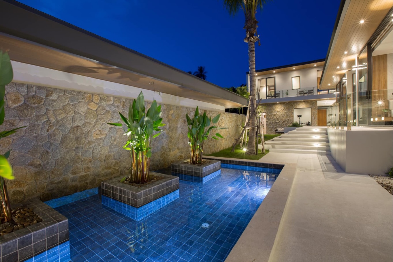 Majestic 7-Bedroom Beachfront Estate in Leam Sor | Rare Koh Samui Investment