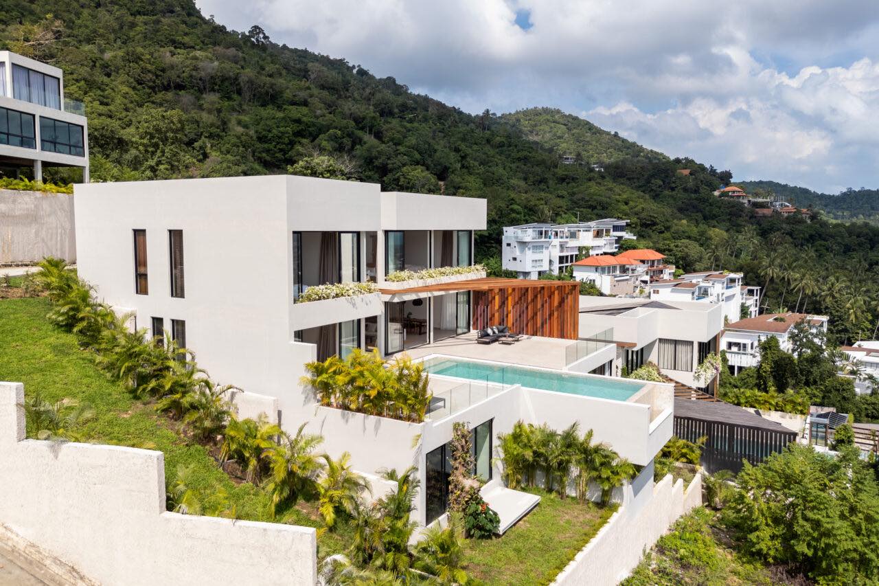 Award-Winning 4-Bedroom Luxury Pool Villa in Chaweng | Spectacular Sea & City Views