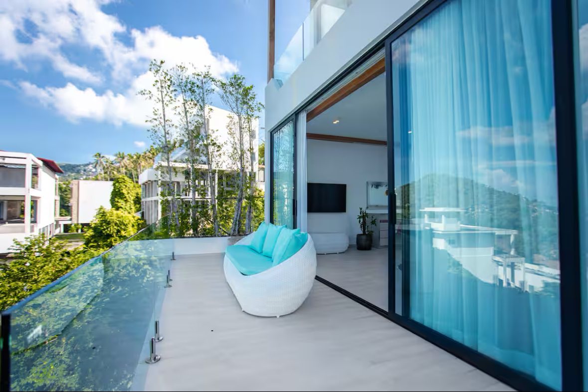 Sleek Modern 3-Bedroom Seaview Villa in Chaweng Noi | Premier Rooftop Luxury