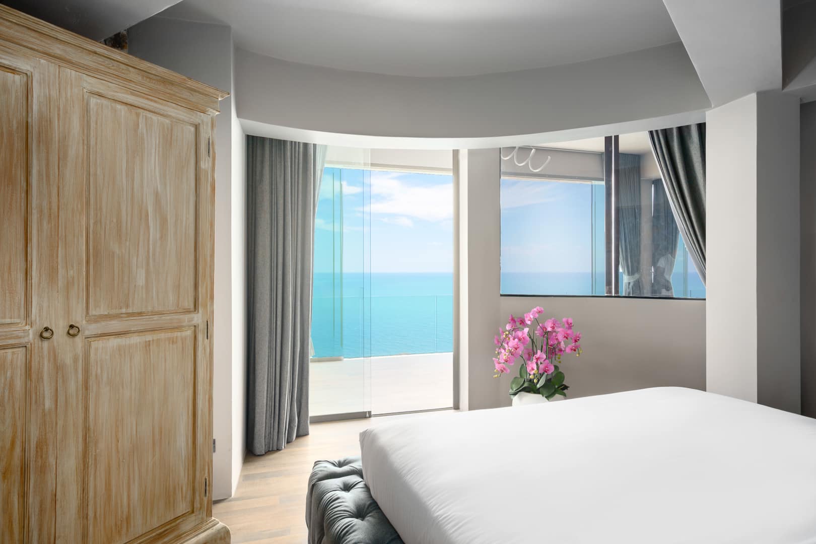 Turnkey 5-Bedroom Architectural Masterpiece in Chaweng Noi | Unrivaled 360° Ocean Views