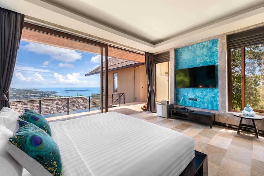 Panoramic 4-Bedroom Hillside Estate in Chaweng | 180° Coastal Views & Private Plunge Pool