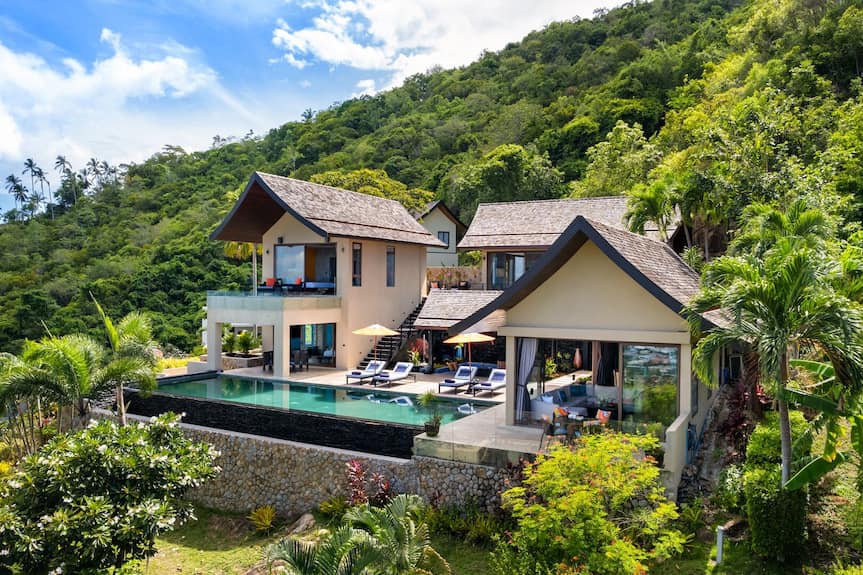 Panoramic 4-Bedroom Hillside Estate in Chaweng | 180° Coastal Views & Private Plunge Pool