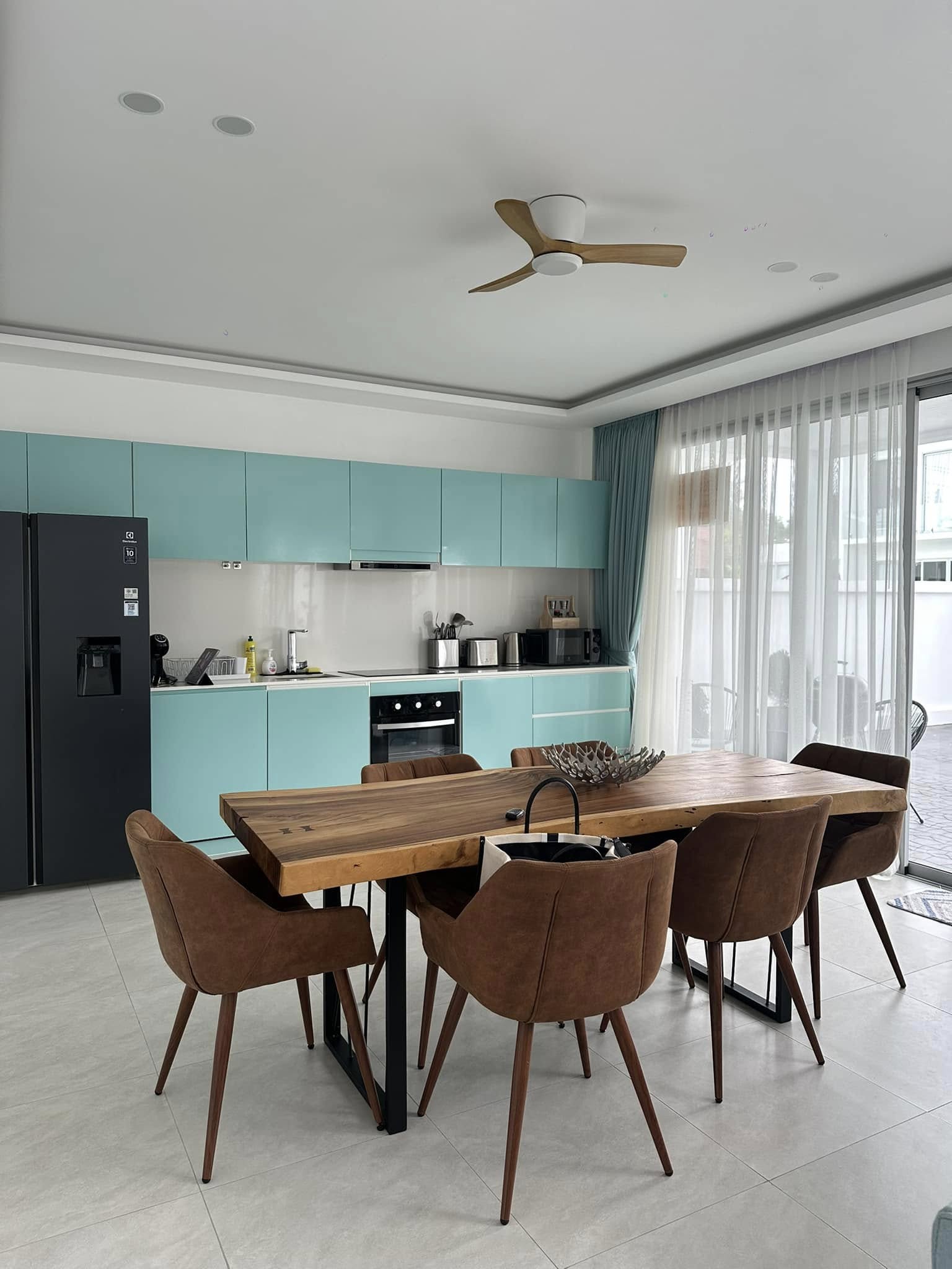 Brand-New 3-Bedroom Sunset View Villa in Ban Tai | Modern Teak Wood Finishes