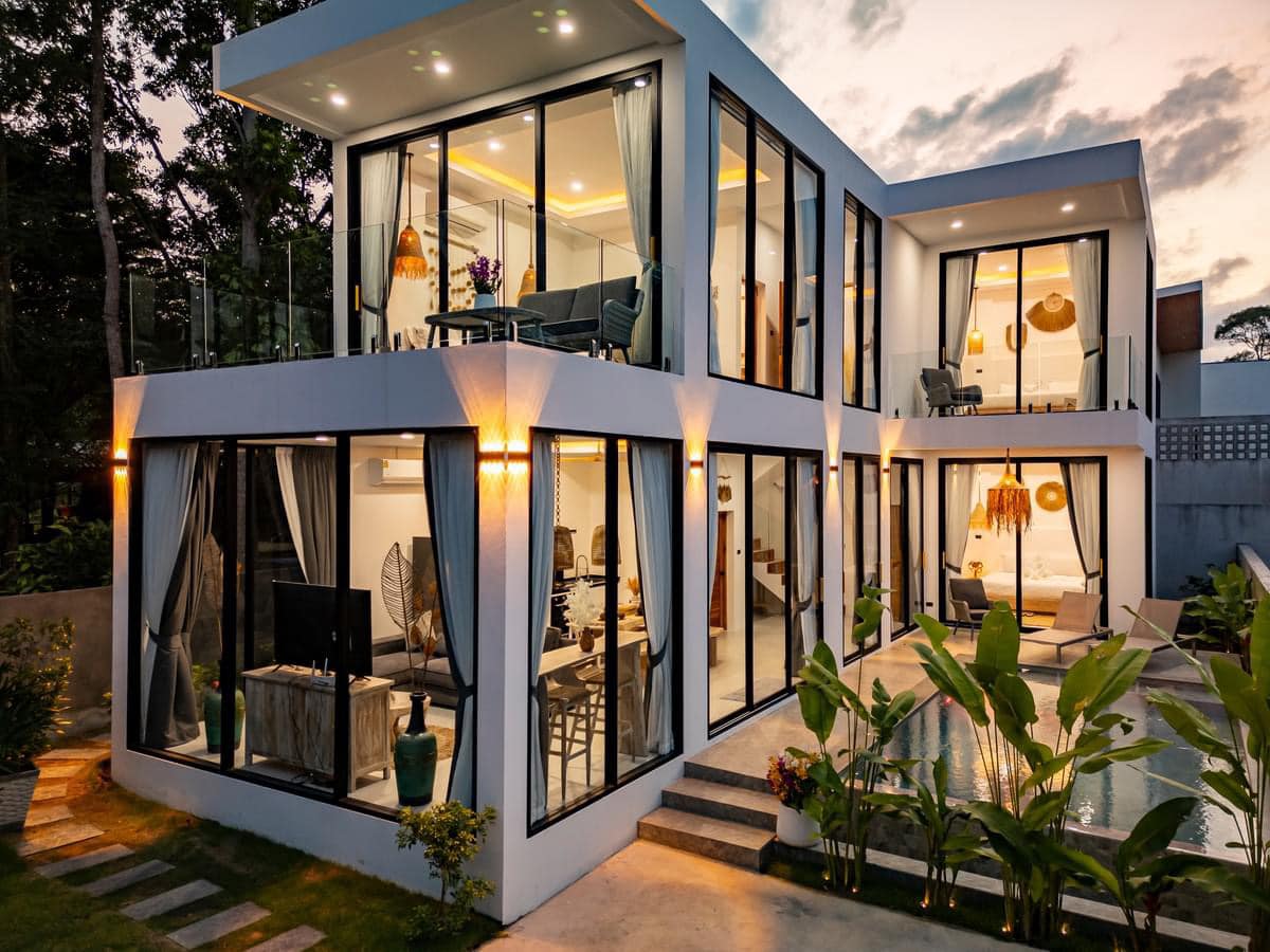Stunning New 3BR Modern Pool Villa in Ban Tai – 300m Walk to Beach