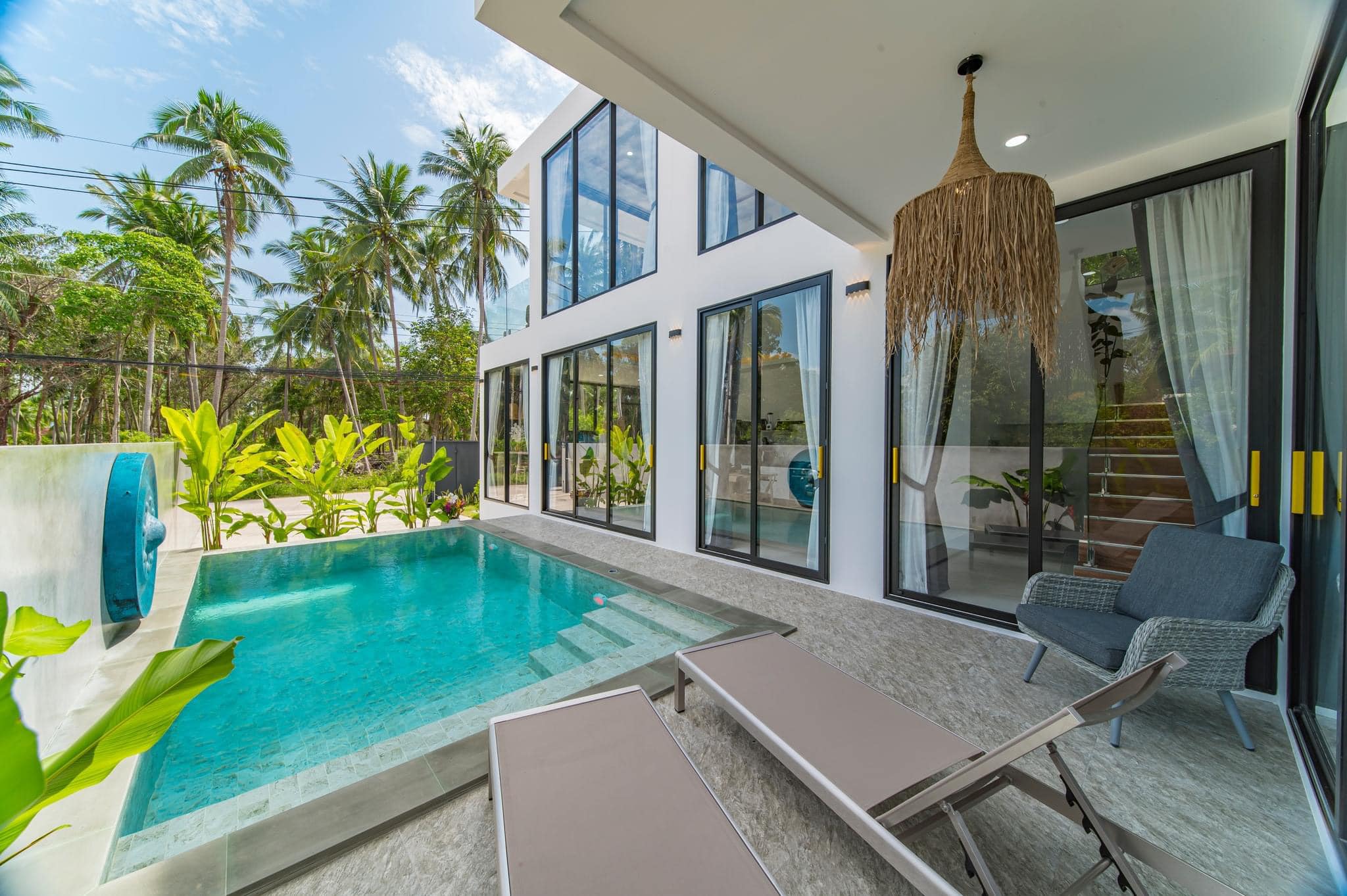 Stunning New 3BR Modern Pool Villa in Ban Tai – 300m Walk to Beach