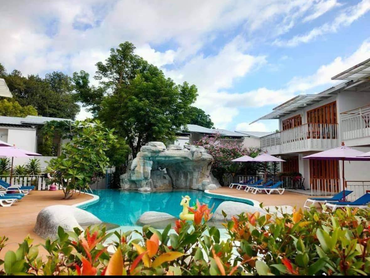 Elite Beachfront Hotel on Lamai Beach | High-Potential 66-Room Investment Opportunity